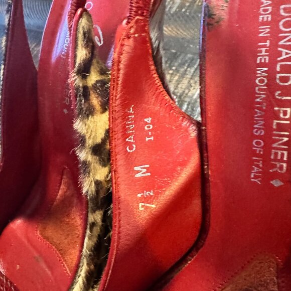 DONALD PLINER Leopard Pony Hair Slings - Size 7 1/2 M - Picture 2 of 6